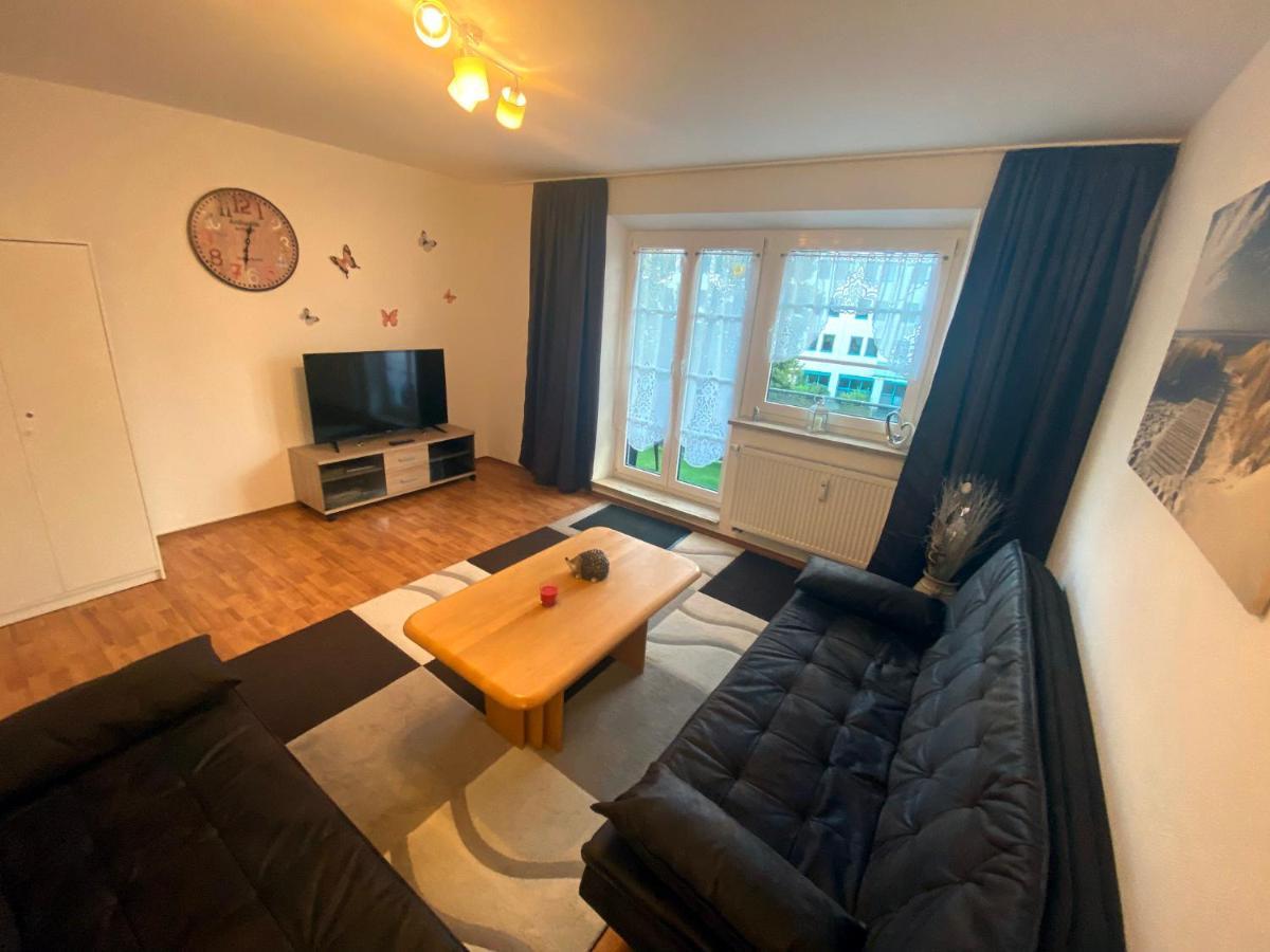 1 * Augsburg